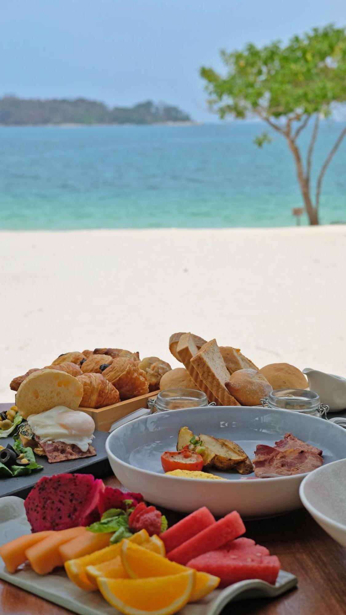 Sheraton Belitung Resort Tanjungbinga Eksteriør billede